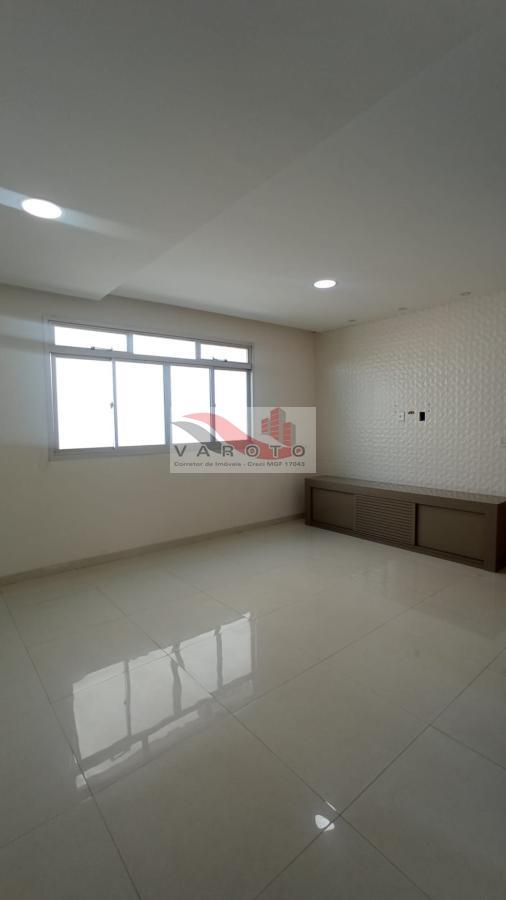 Apartamento à venda com 3 quartos, 95m² - Foto 12