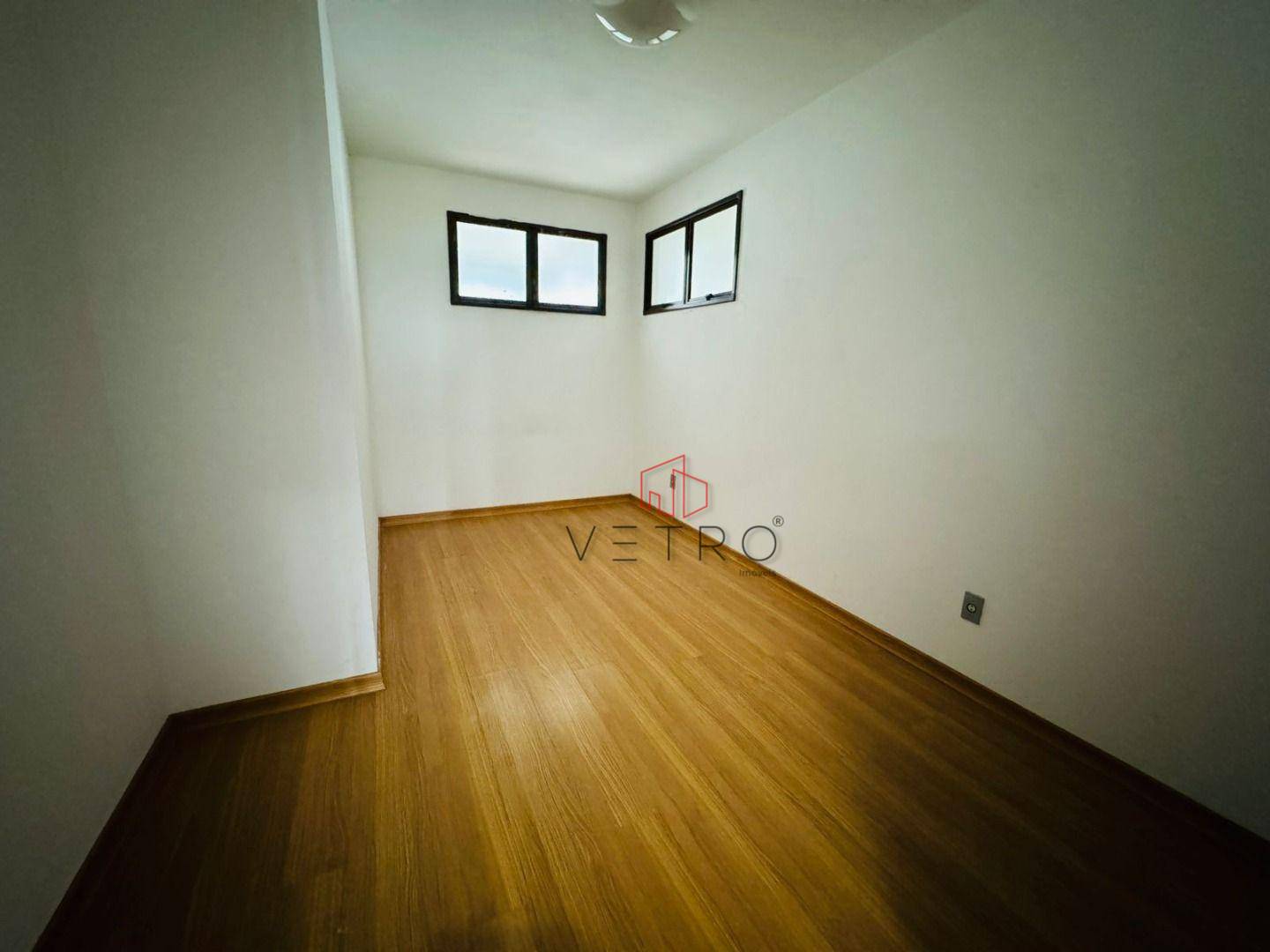 Apartamento à venda com 4 quartos, 204m² - Foto 7