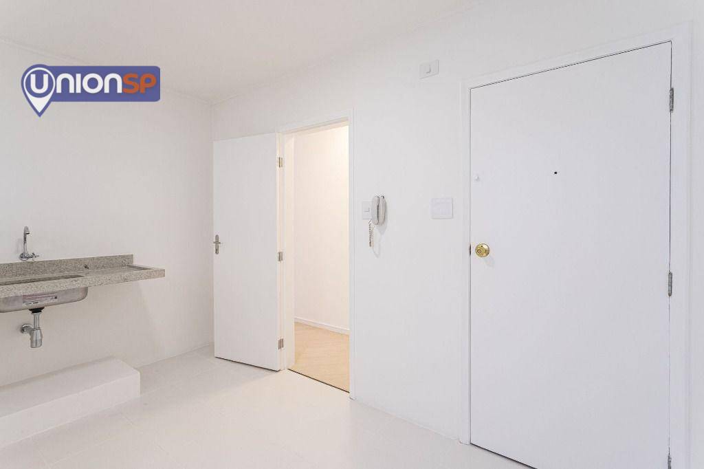 Apartamento à venda com 3 quartos, 95m² - Foto 13