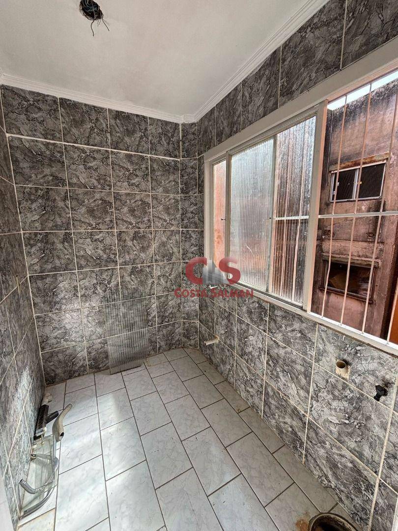 Apartamento para alugar com 2 quartos, 70m² - Foto 7