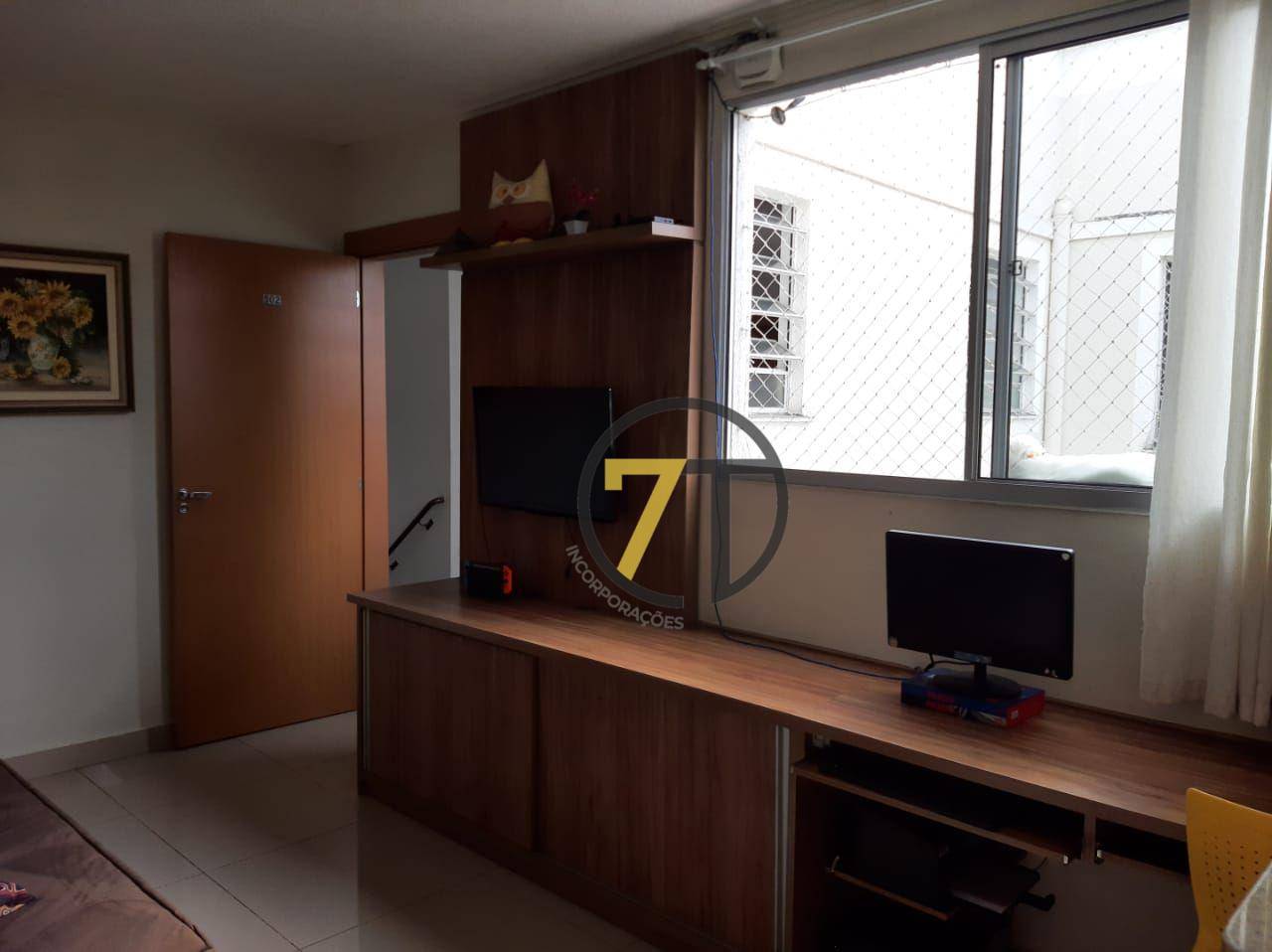 Apartamento à venda com 2 quartos, 40m² - Foto 10