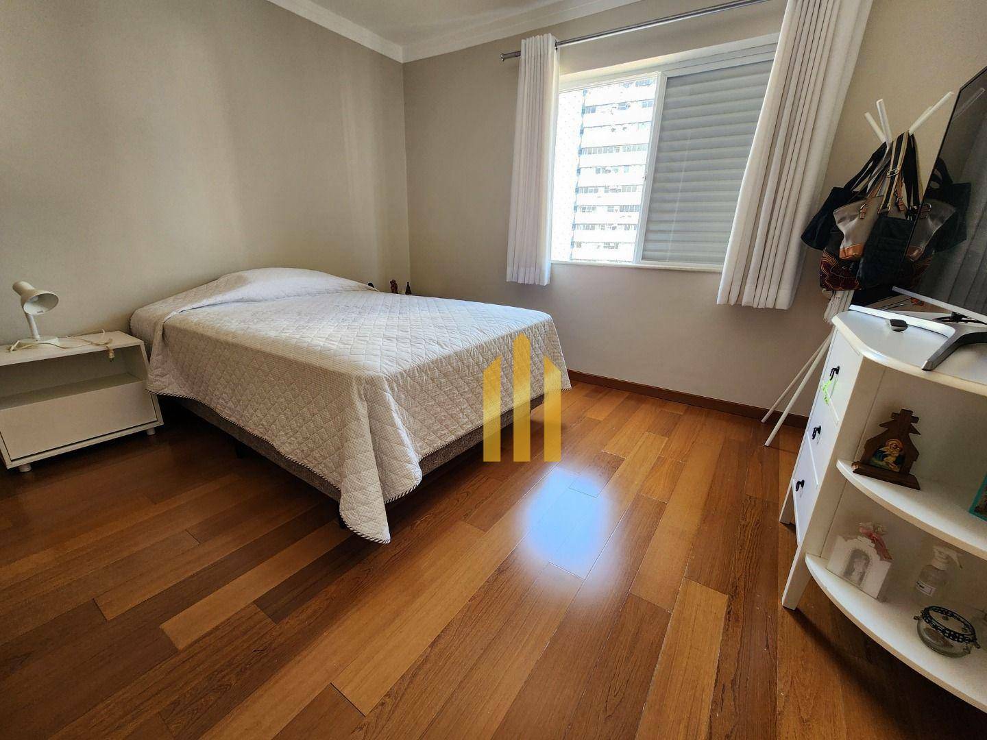 Apartamento para alugar com 2 quartos, 92m² - Foto 5