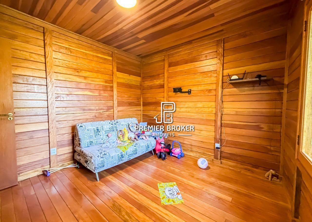 Casa de Condomínio à venda com 5 quartos, 210m² - Foto 39