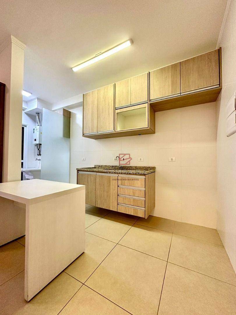 Apartamento para alugar com 1 quarto, 55m² - Foto 13