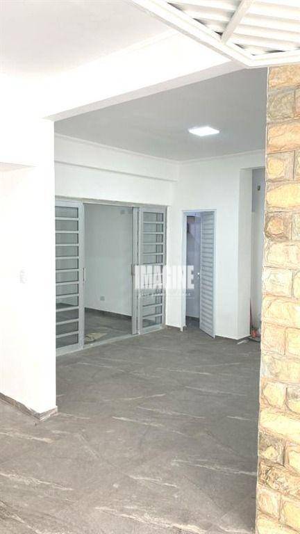 Sobrado à venda com 3 quartos, 240m² - Foto 16