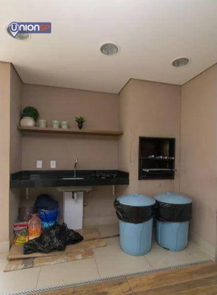 Apartamento à venda com 1 quarto, 35m² - Foto 10