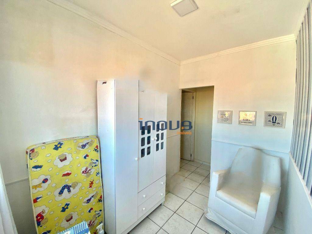 Casa à venda com 8 quartos, 660m² - Foto 35