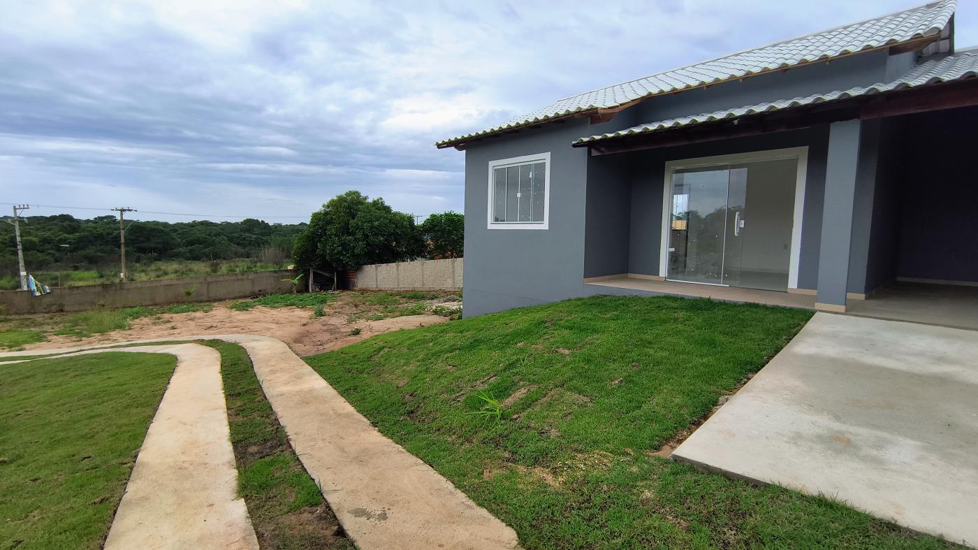 Casa à venda com 2 quartos, 200m² - Foto 3