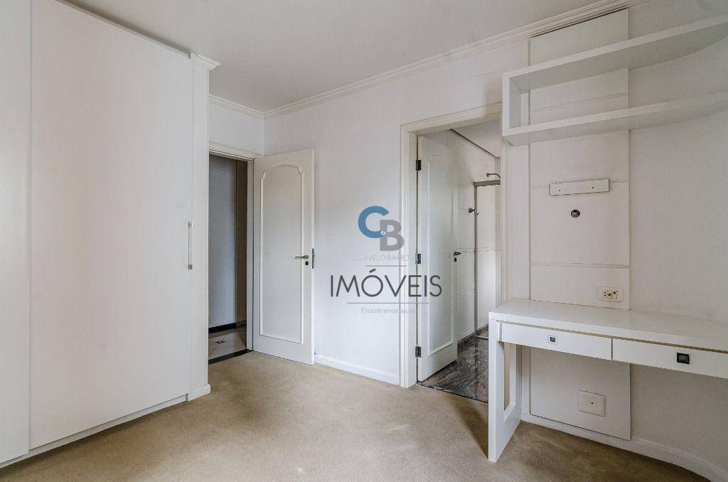 Apartamento à venda com 4 quartos, 176m² - Foto 32