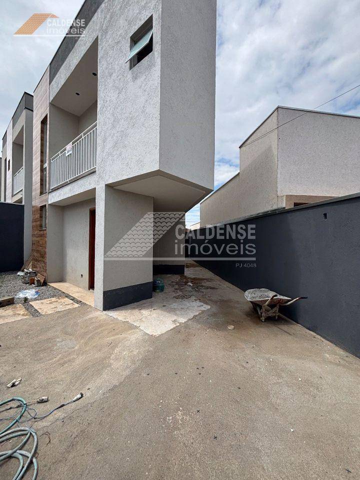 Casa, 2 quartos, 109 m² - Foto 1