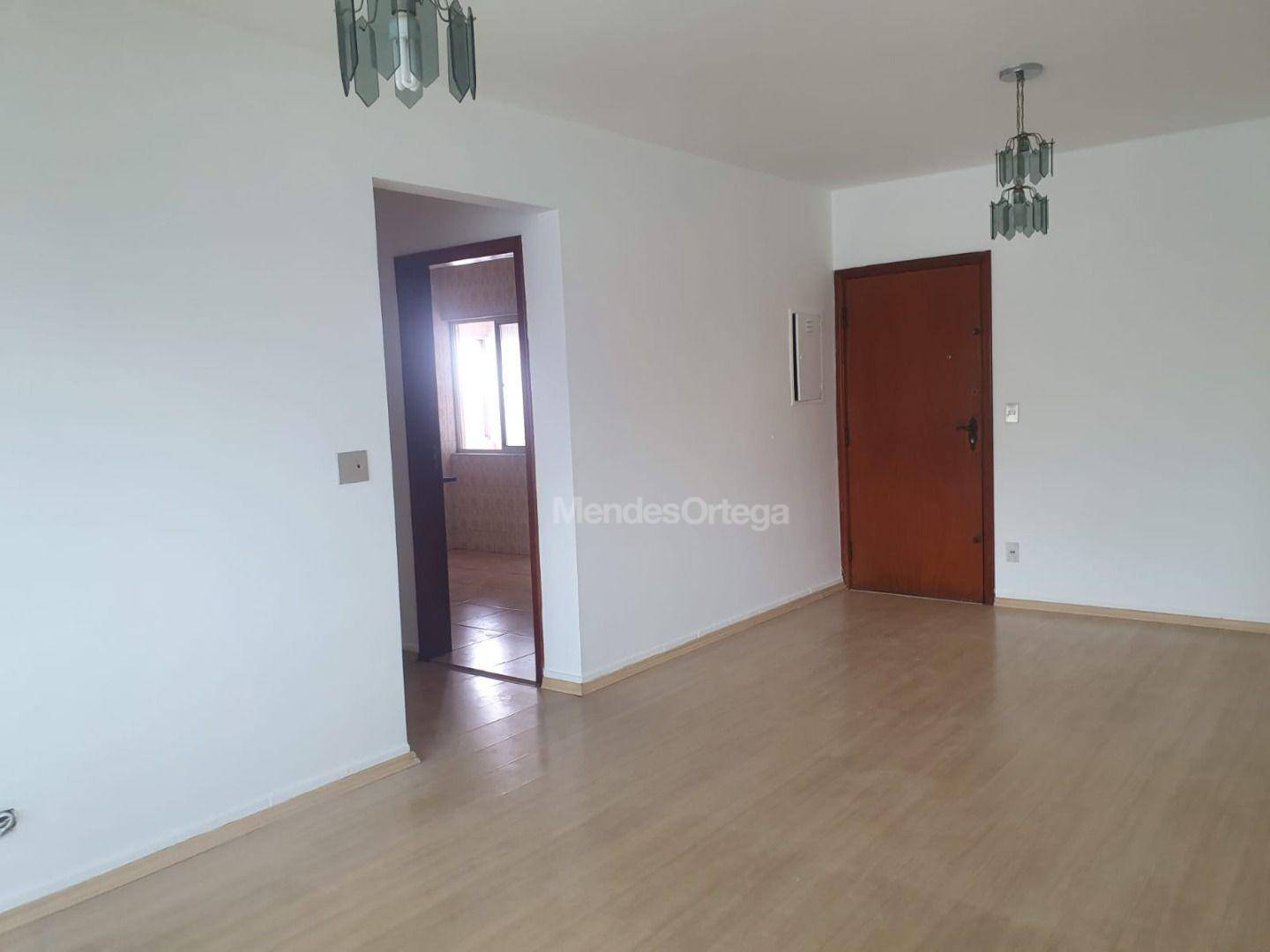 Apartamento para alugar com 3 quartos, 130m² - Foto 21