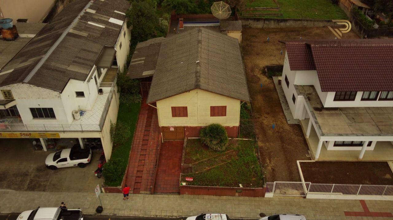 Casa à venda com 4 quartos, 150m² - Foto 4