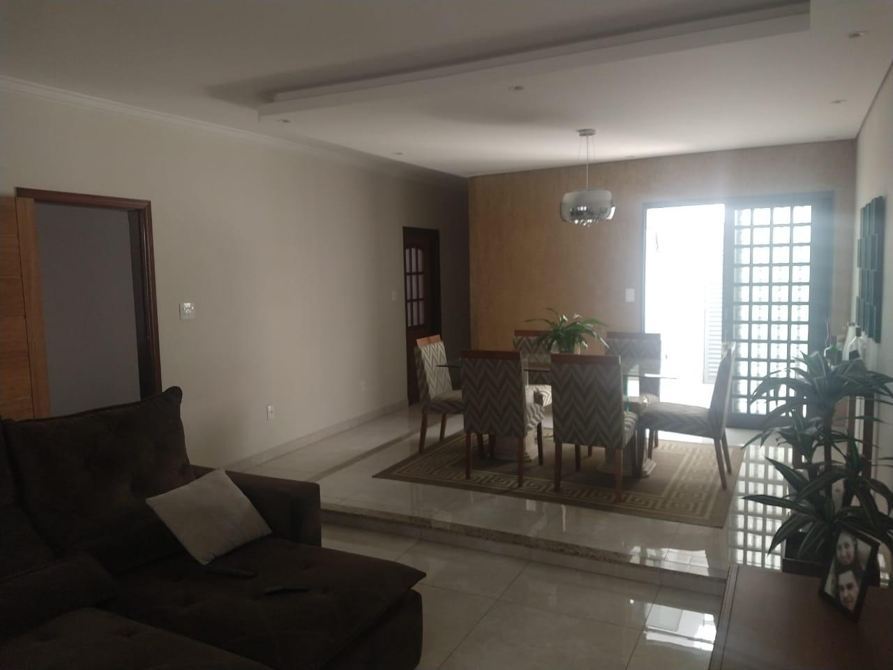 Casa à venda com 3 quartos, 170m² - Foto 12