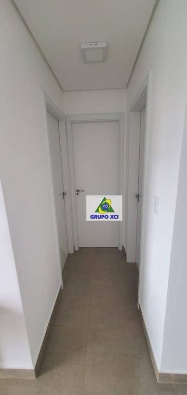 Apartamento à venda com 2 quartos, 58m² - Foto 33