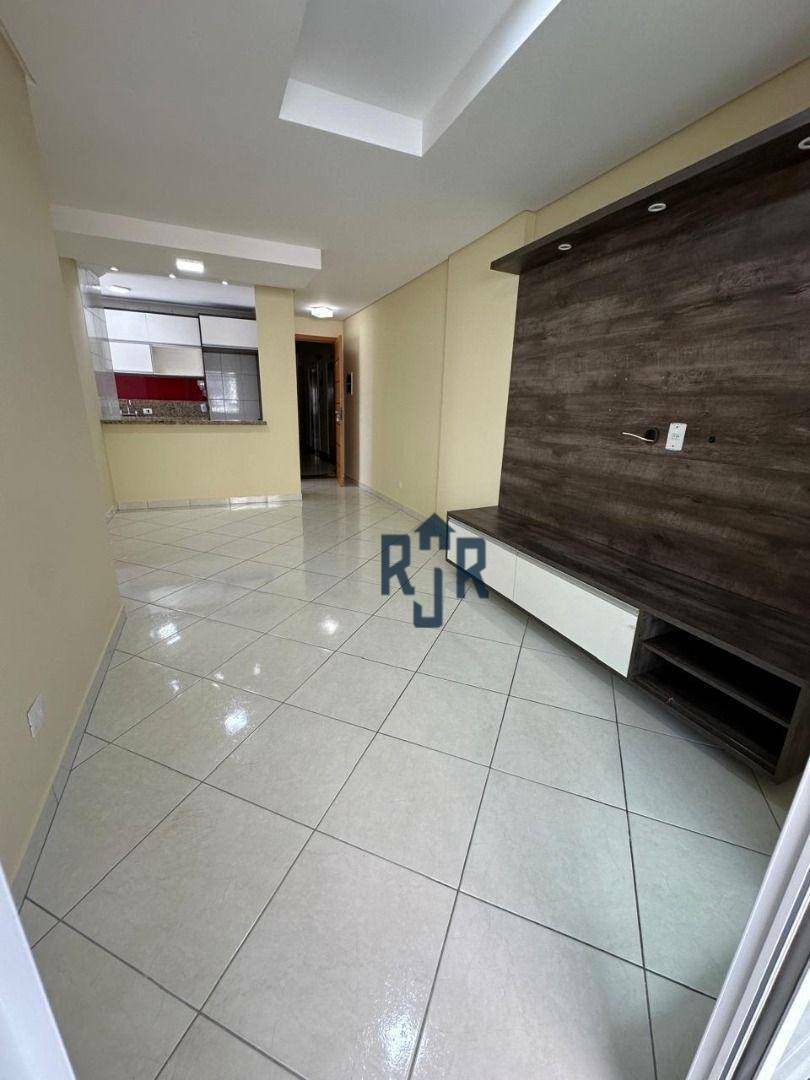 Apartamento à venda com 2 quartos, 74m² - Foto 35