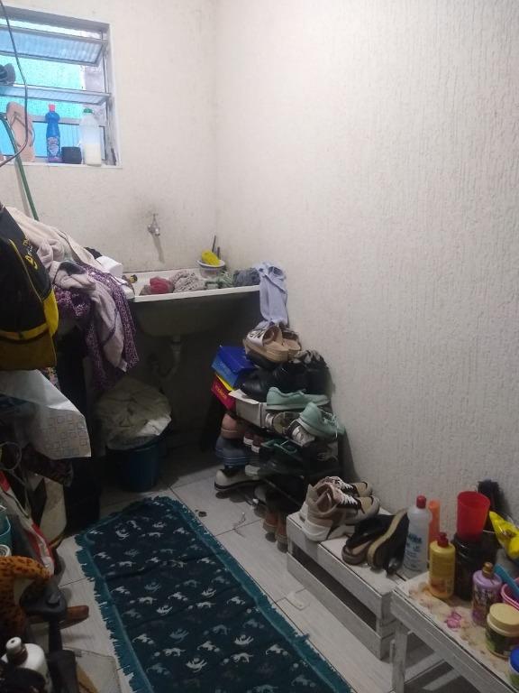 Sobrado à venda com 5 quartos, 200m² - Foto 3