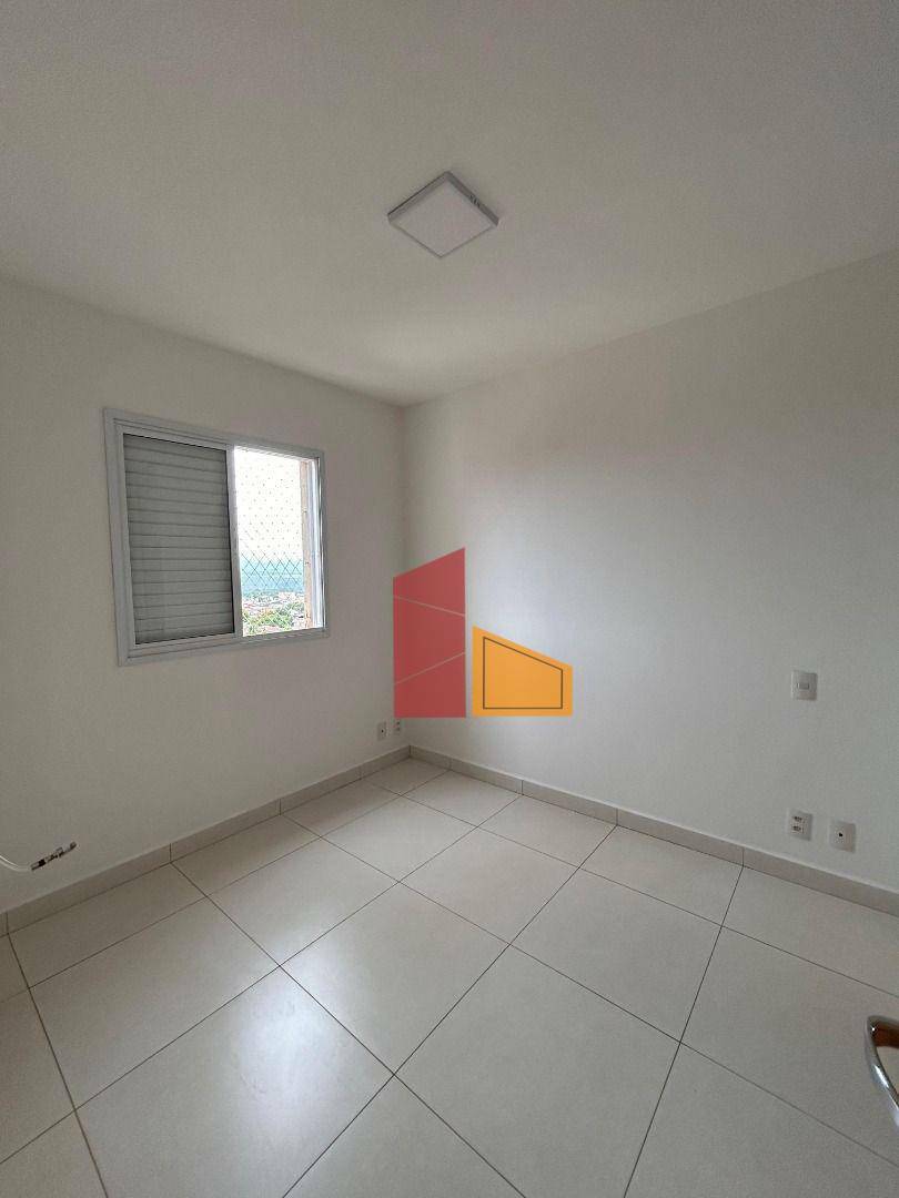 Apartamento à venda com 3 quartos, 95m² - Foto 15