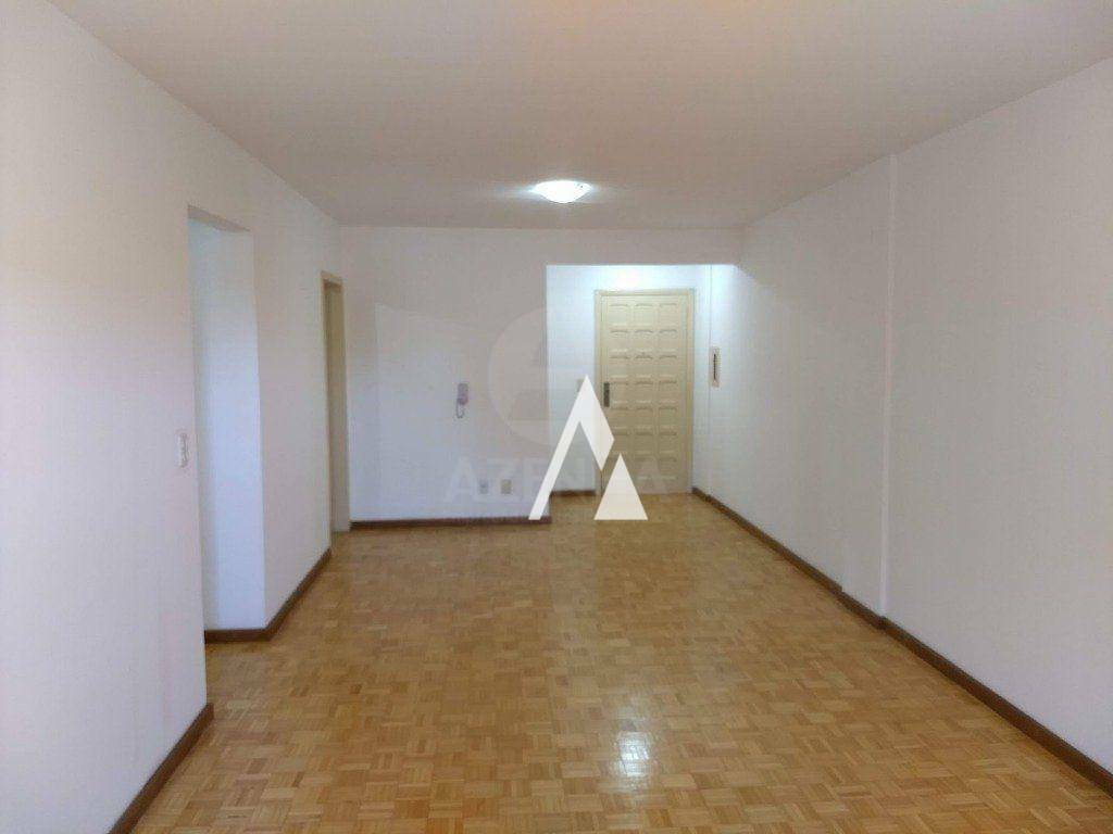 Apartamento à venda com 3 quartos, 117m² - Foto 22