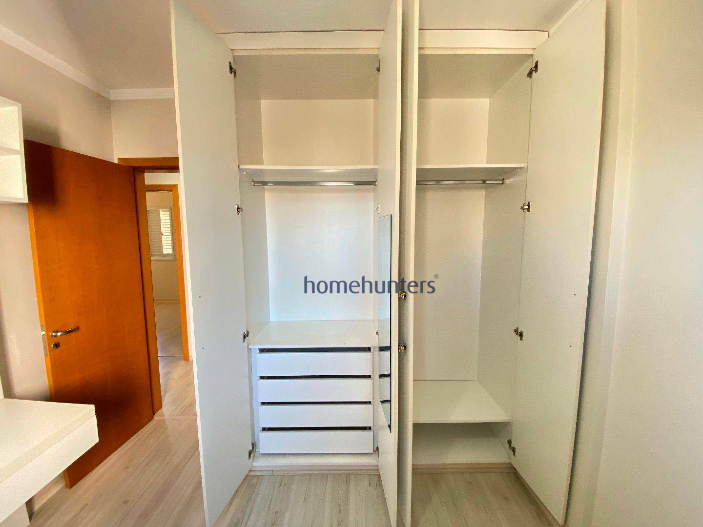 Apartamento à venda com 3 quartos, 100m² - Foto 17