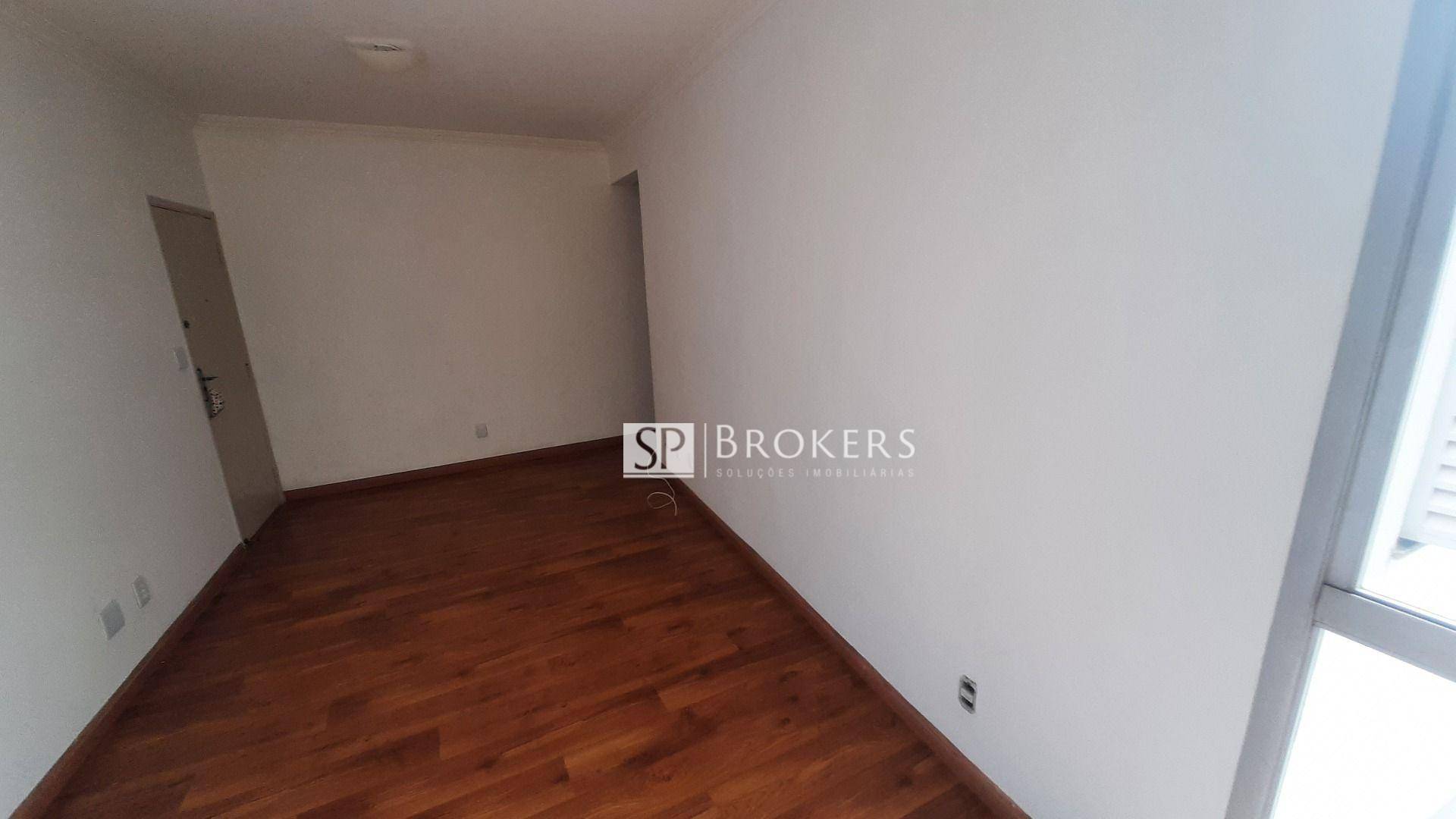 Apartamento à venda com 2 quartos, 70m² - Foto 6