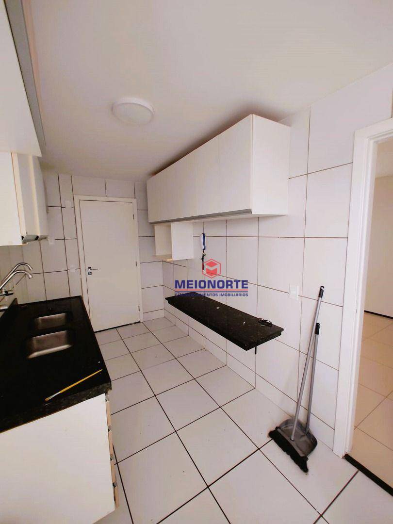 Apartamento para alugar com 3 quartos, 110m² - Foto 6