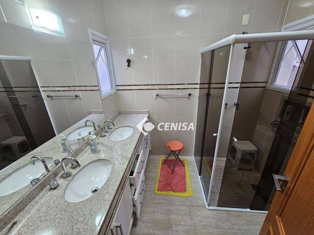 Casa de Condomínio à venda com 4 quartos, 326m² - Foto 26