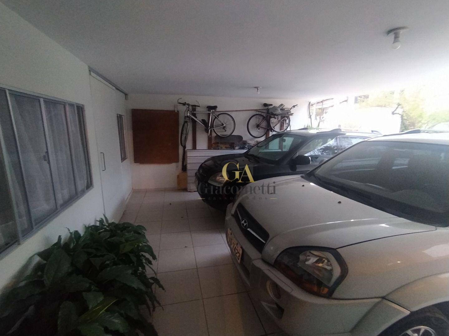 Casa de Condomínio à venda com 4 quartos, 400m² - Foto 35