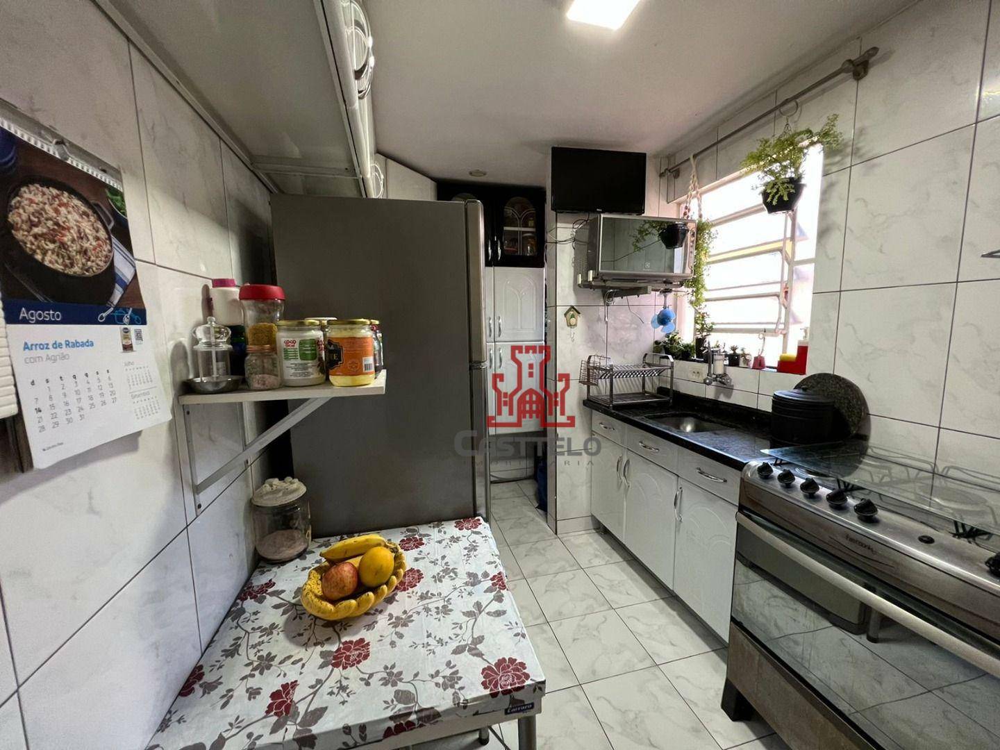 Apartamento à venda com 2 quartos, 55m² - Foto 8