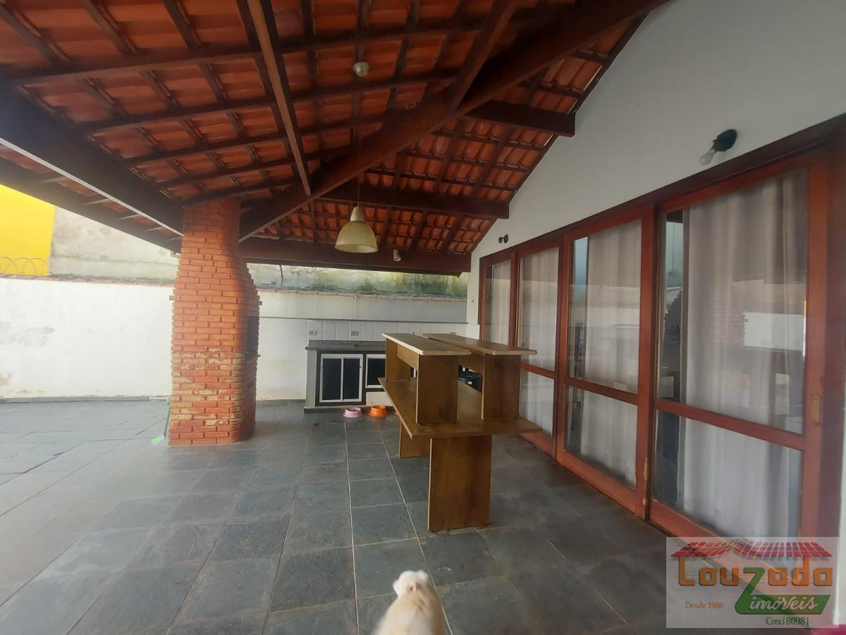 Casa à venda com 5 quartos, 360m² - Foto 16