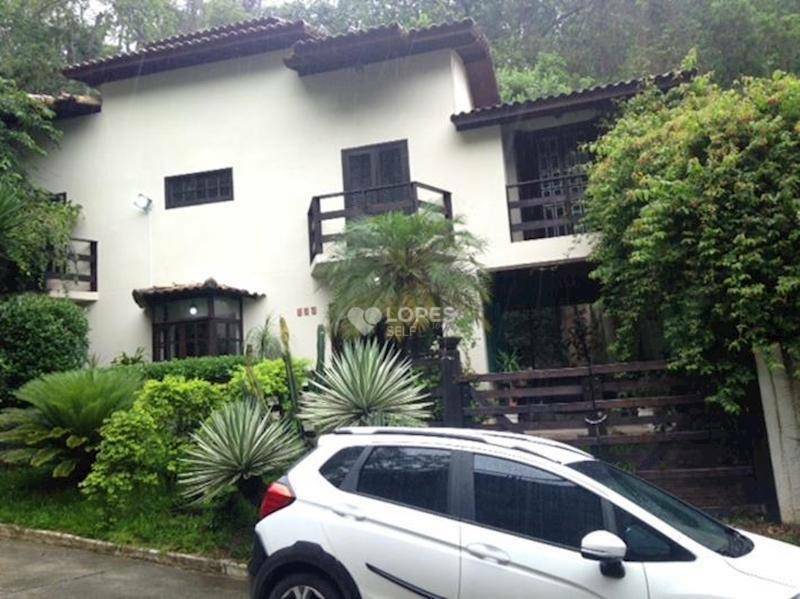 Casa de Condomínio à venda com 4 quartos, 262m² - Foto 2