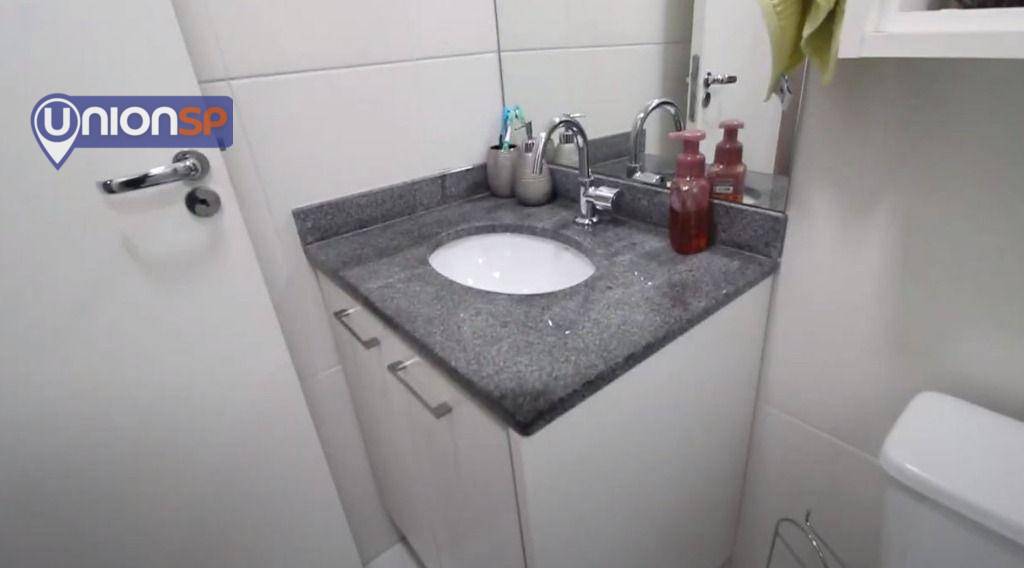 Apartamento à venda com 2 quartos, 57m² - Foto 8