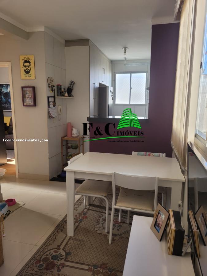 Apartamento à venda com 2 quartos, 42m² - Foto 15