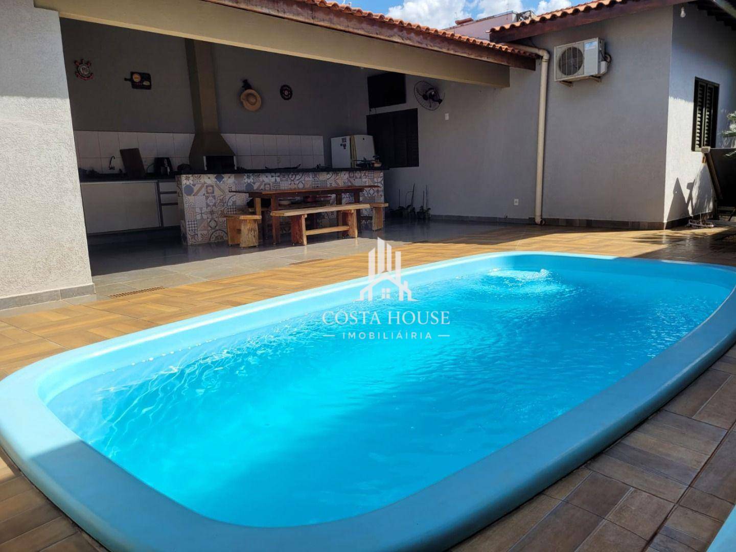 Casa à venda com 3 quartos, 170m² - Foto 11