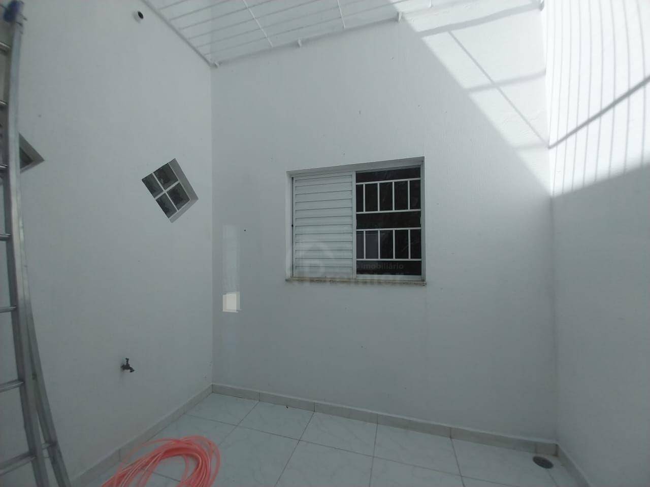 Casa à venda com 3 quartos, 150m² - Foto 16