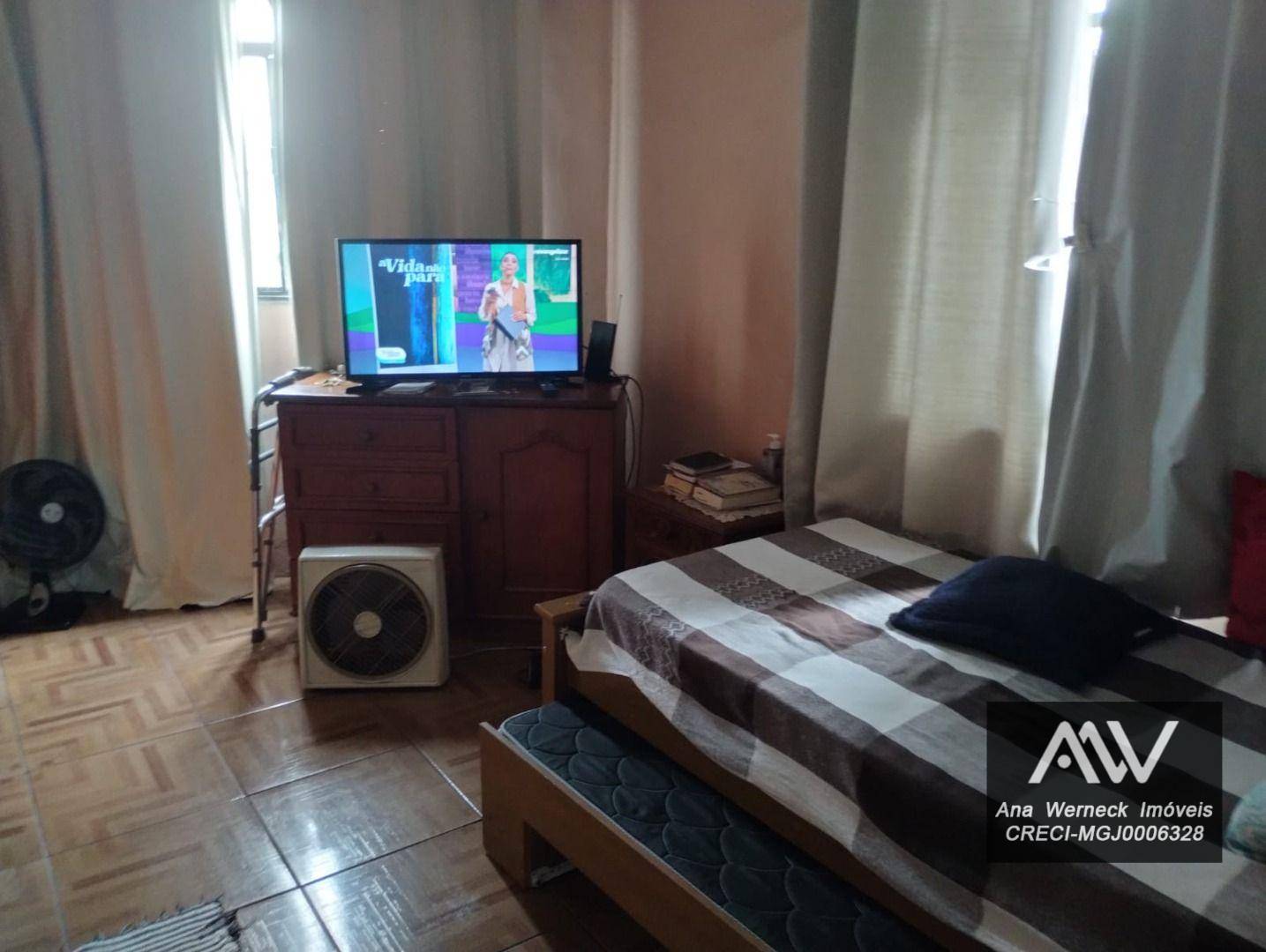 Casa à venda com 3 quartos, 53m² - Foto 7