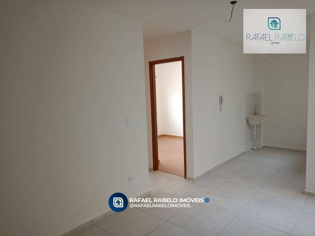 Apartamento à venda com 2 quartos, 40m² - Foto 2