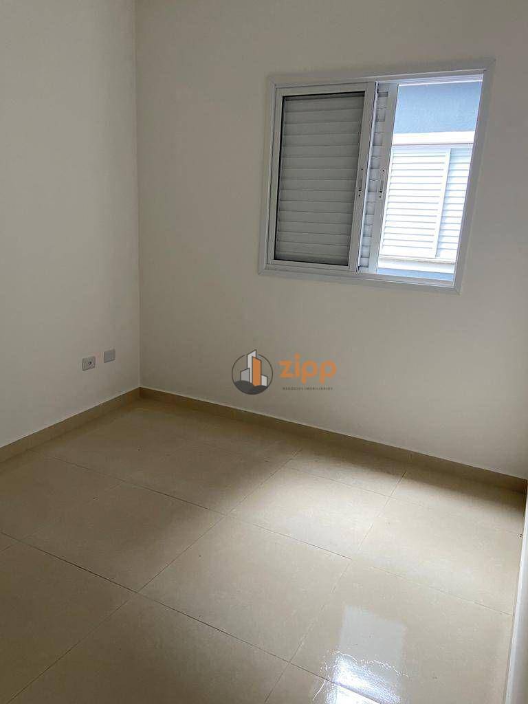 Casa para alugar com 2 quartos, 42m² - Foto 17