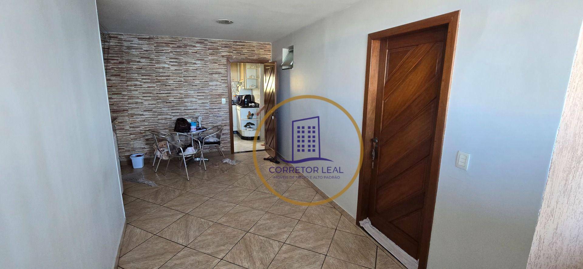 Apartamento à venda com 2 quartos, 100m² - Foto 4