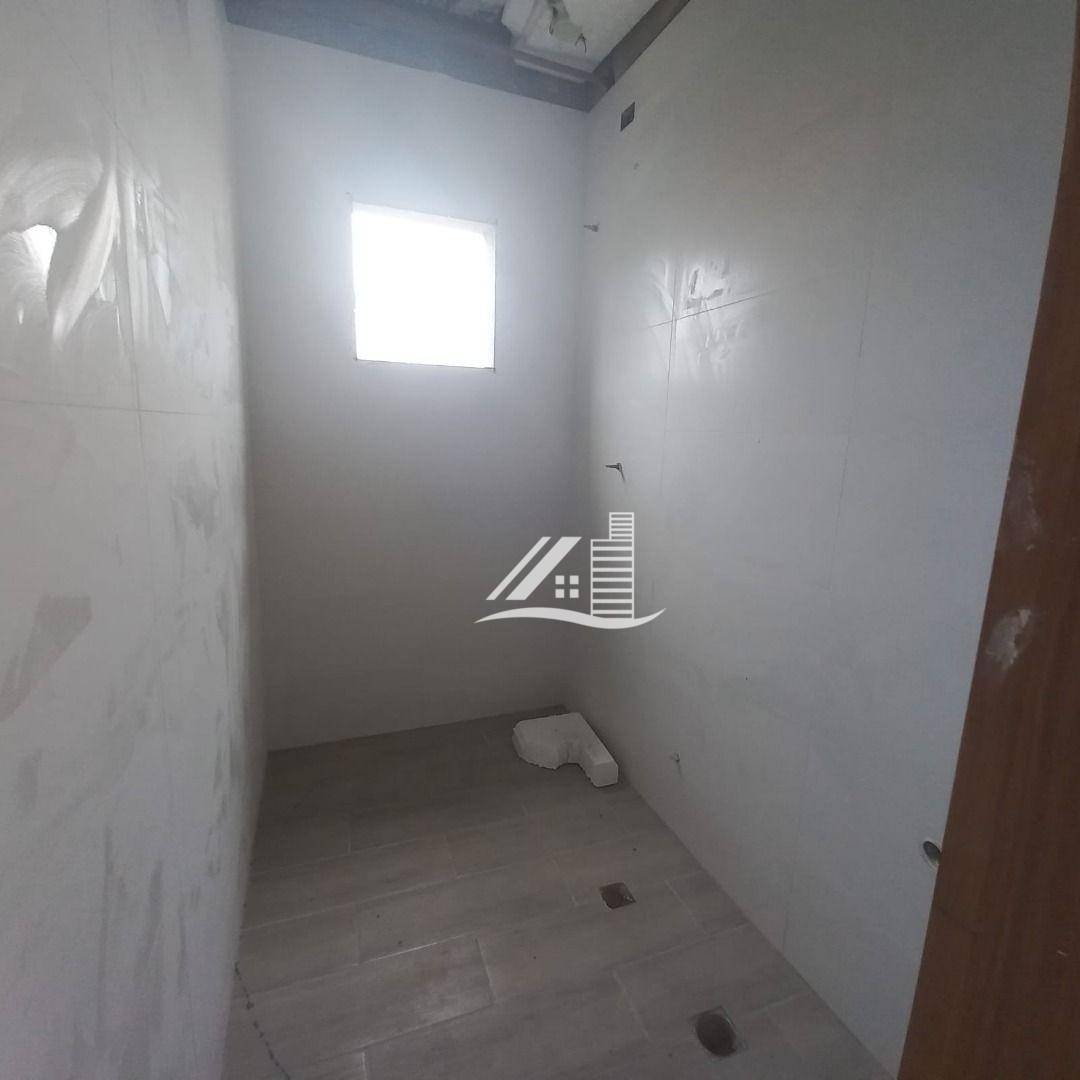 Apartamento à venda com 2 quartos, 61m² - Foto 4