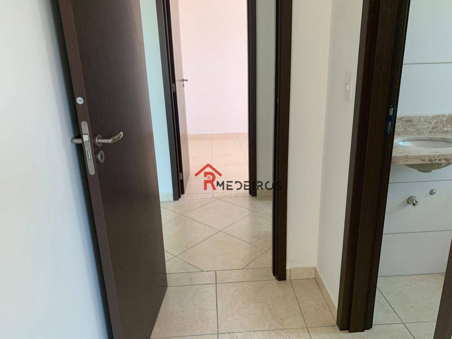 Apartamento à venda com 2 quartos, 79m² - Foto 7