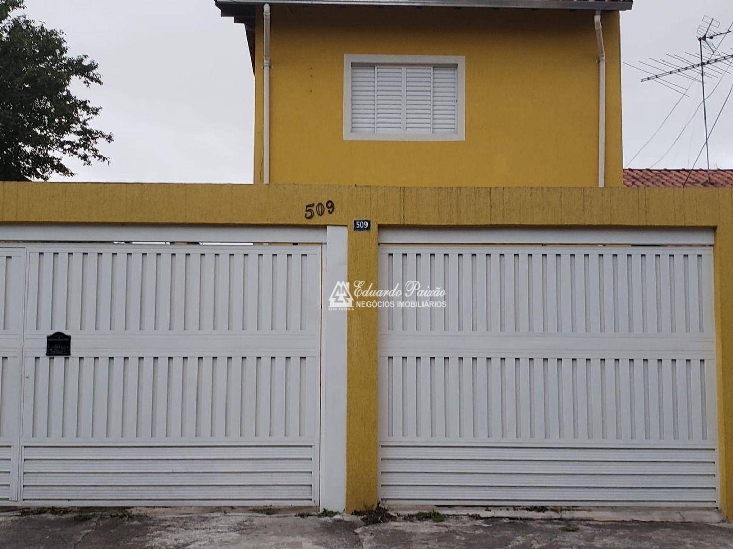 Sobrado à venda com 3 quartos, 140m² - Foto 1