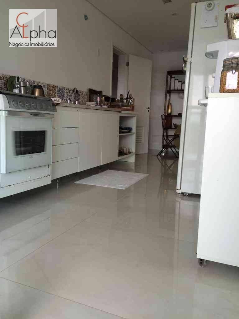 Apartamento à venda com 3 quartos, 202m² - Foto 22