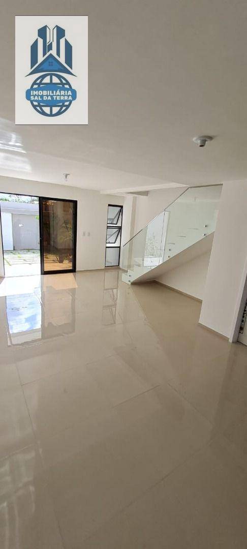 Casa à venda com 3 quartos, 150m² - Foto 3