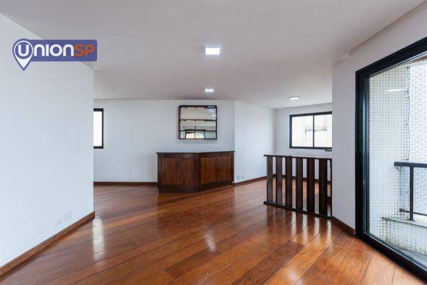 Apartamento à venda com 3 quartos, 184m² - Foto 4