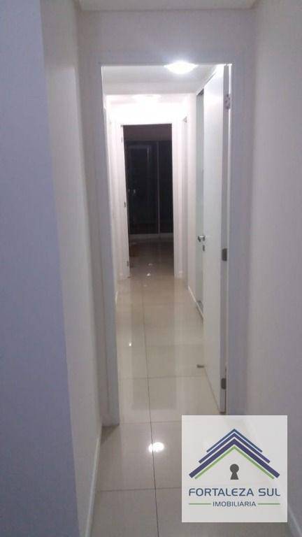 Apartamento à venda com 3 quartos, 112m² - Foto 30