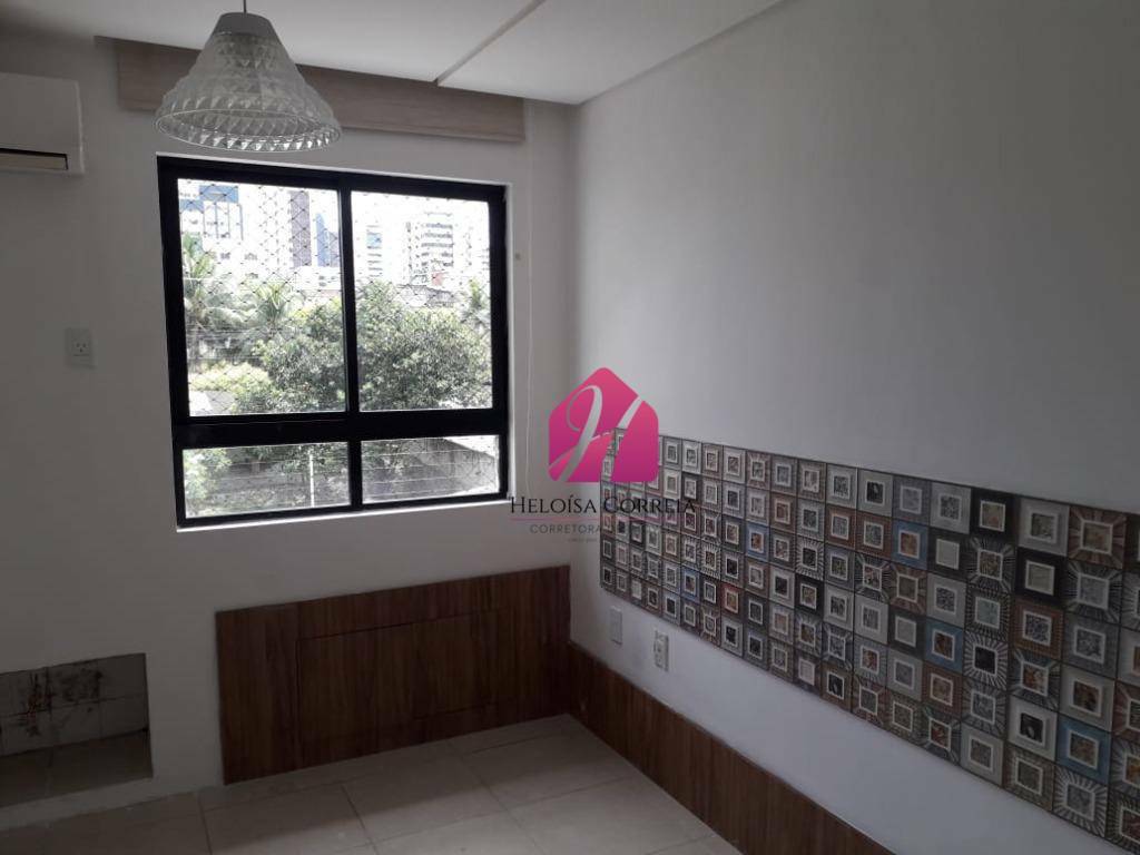 Apartamento à venda com 3 quartos, 140m² - Foto 4