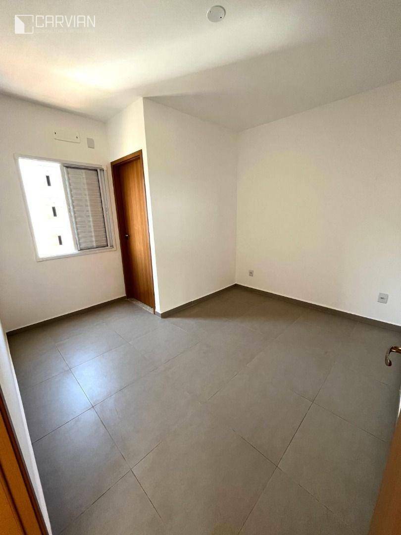 Apartamento à venda com 2 quartos, 58m² - Foto 11