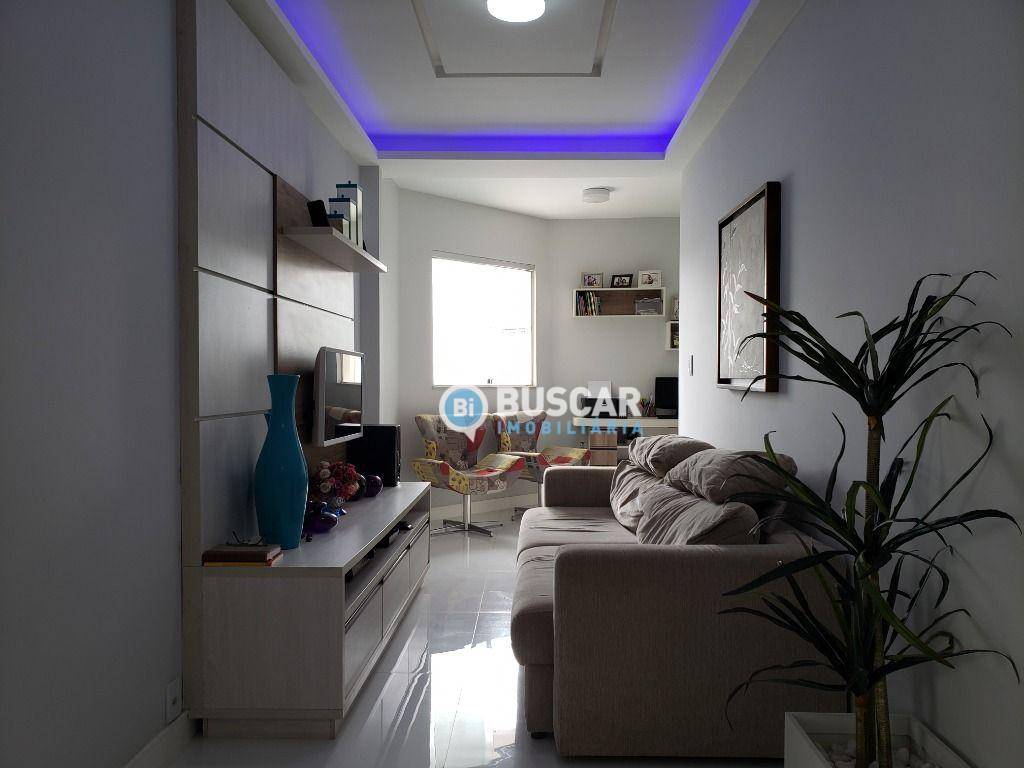 Casa à venda com 4 quartos, 200m² - Foto 6