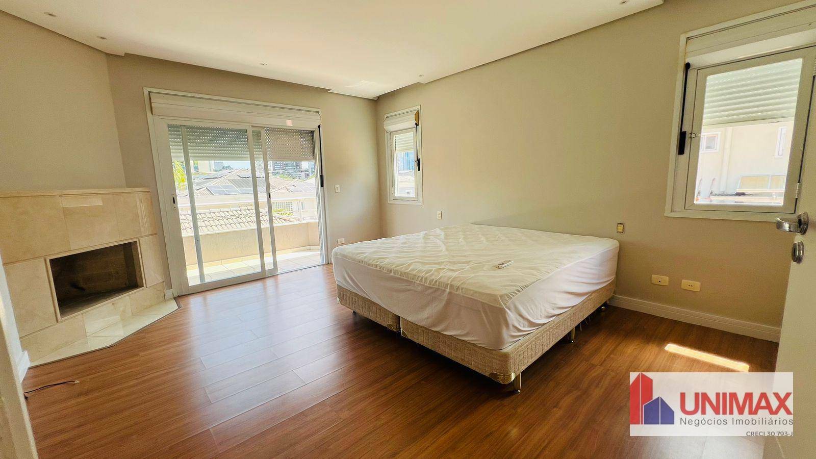 Casa de Condomínio para alugar com 4 quartos, 510m² - Foto 16