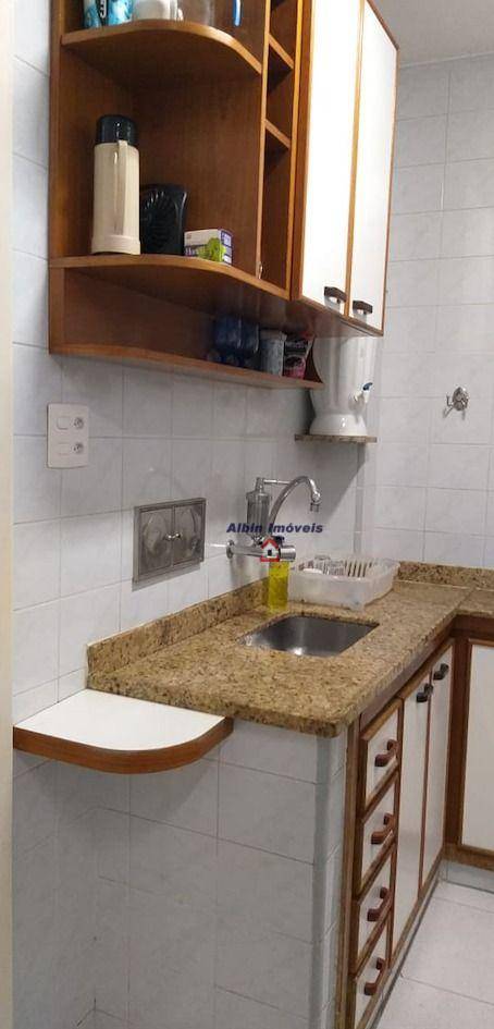 Apartamento à venda com 2 quartos, 60m² - Foto 6